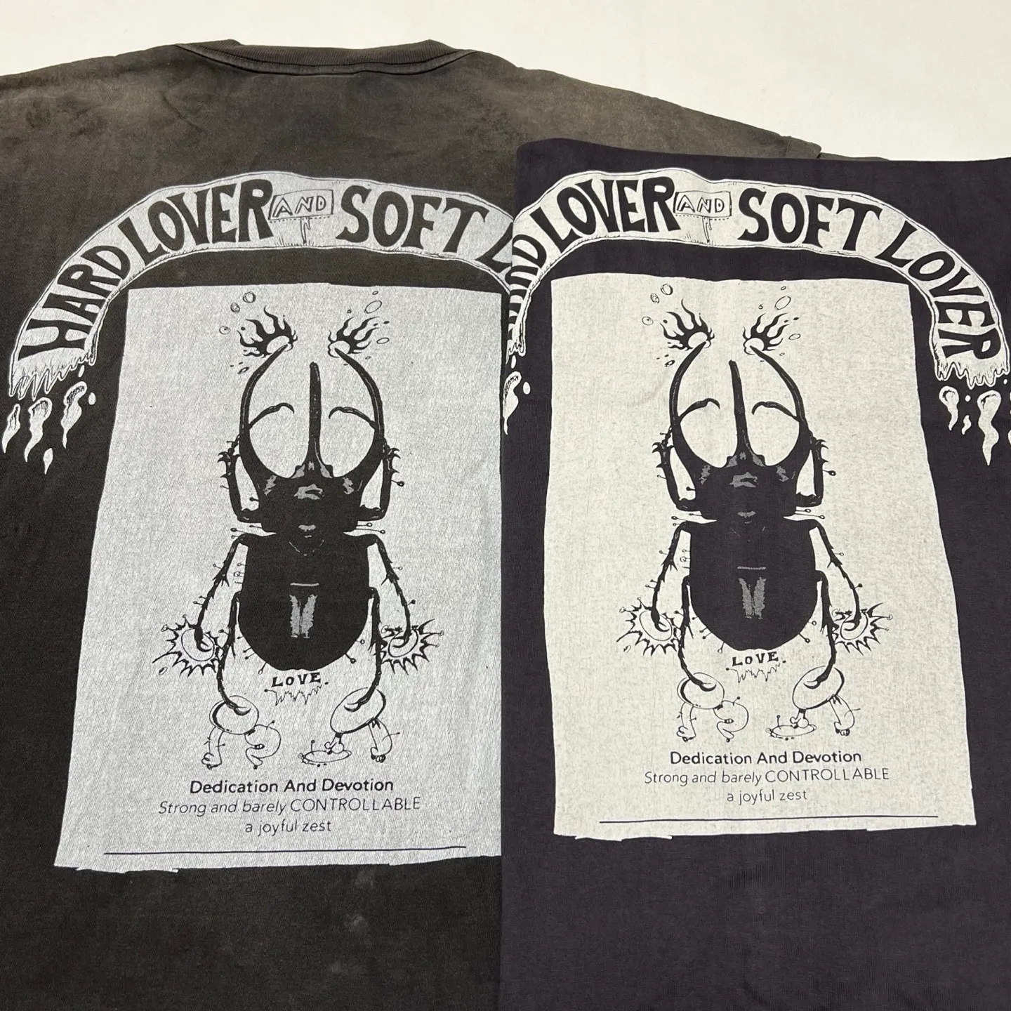 Printing proofing SAINT Mxxxxxx SS TEE/THE ETERNAL/BLK Latest model Skull beetle distressed sulfur-dyed retro short-sleeves Washed black S-XL Garment dyeing Re-washed to distress Ma Liu faded Top-notch printing process Simulated natural distressed style Genuinely correct version Original consistent main mark/washed mark/angel anti-counterfeiting mark